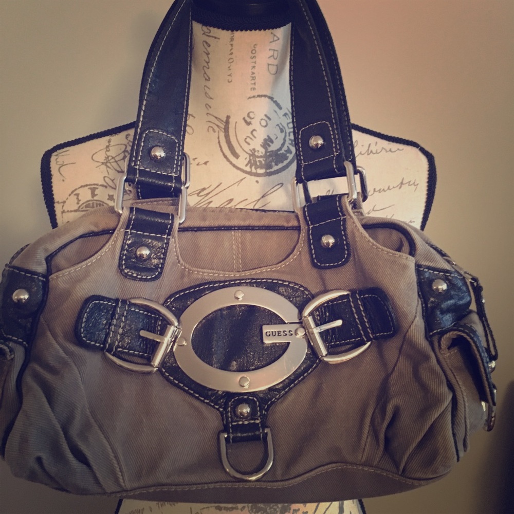 Guess purse